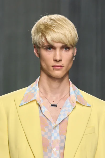 Look 149